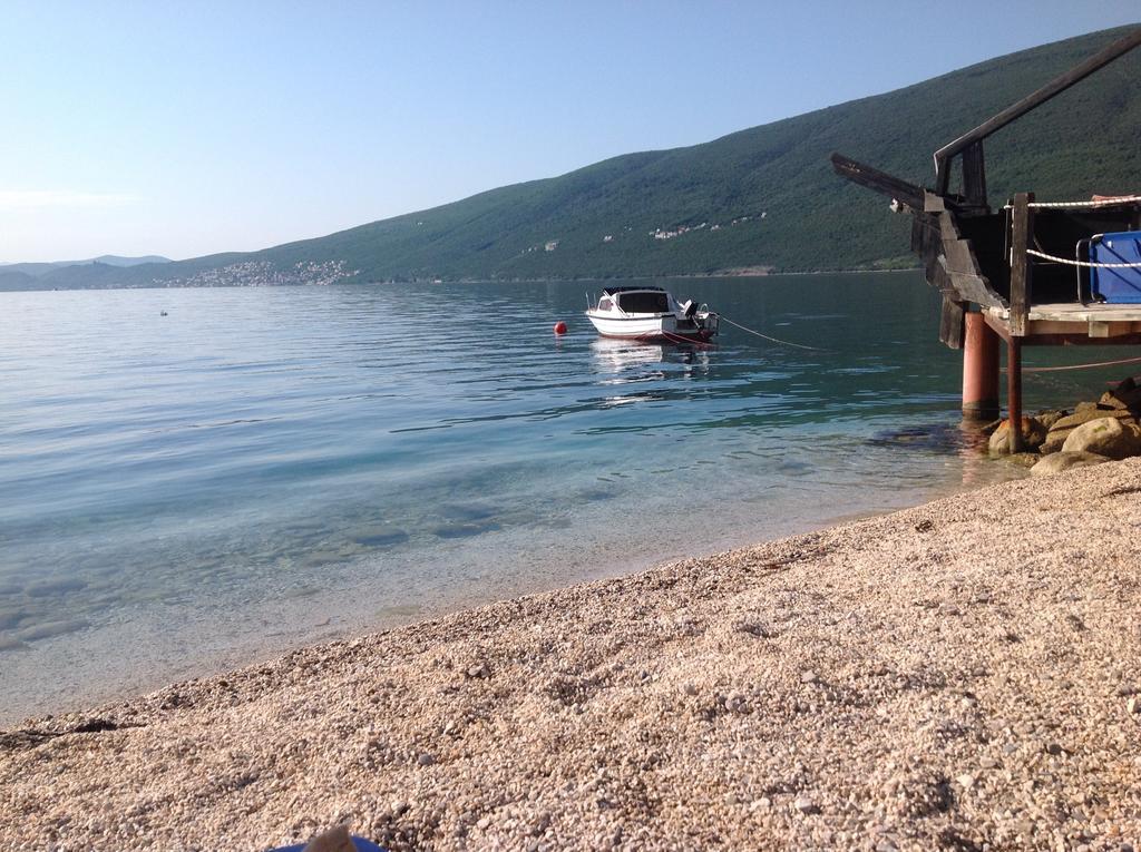 Villa Alla Bed And Breakfast Herceg Novi Ngoại thất bức ảnh