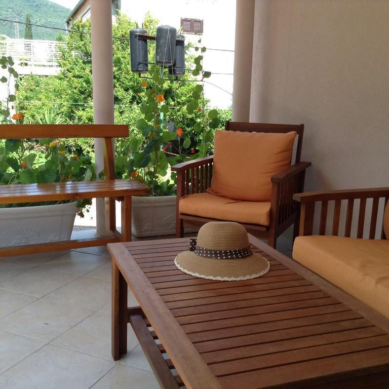 Villa Alla Bed And Breakfast Herceg Novi Ngoại thất bức ảnh